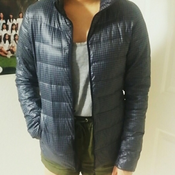 UNIQLO Black/Grey Houndstooth Down Puffer Jacket - Picture 3 of 3